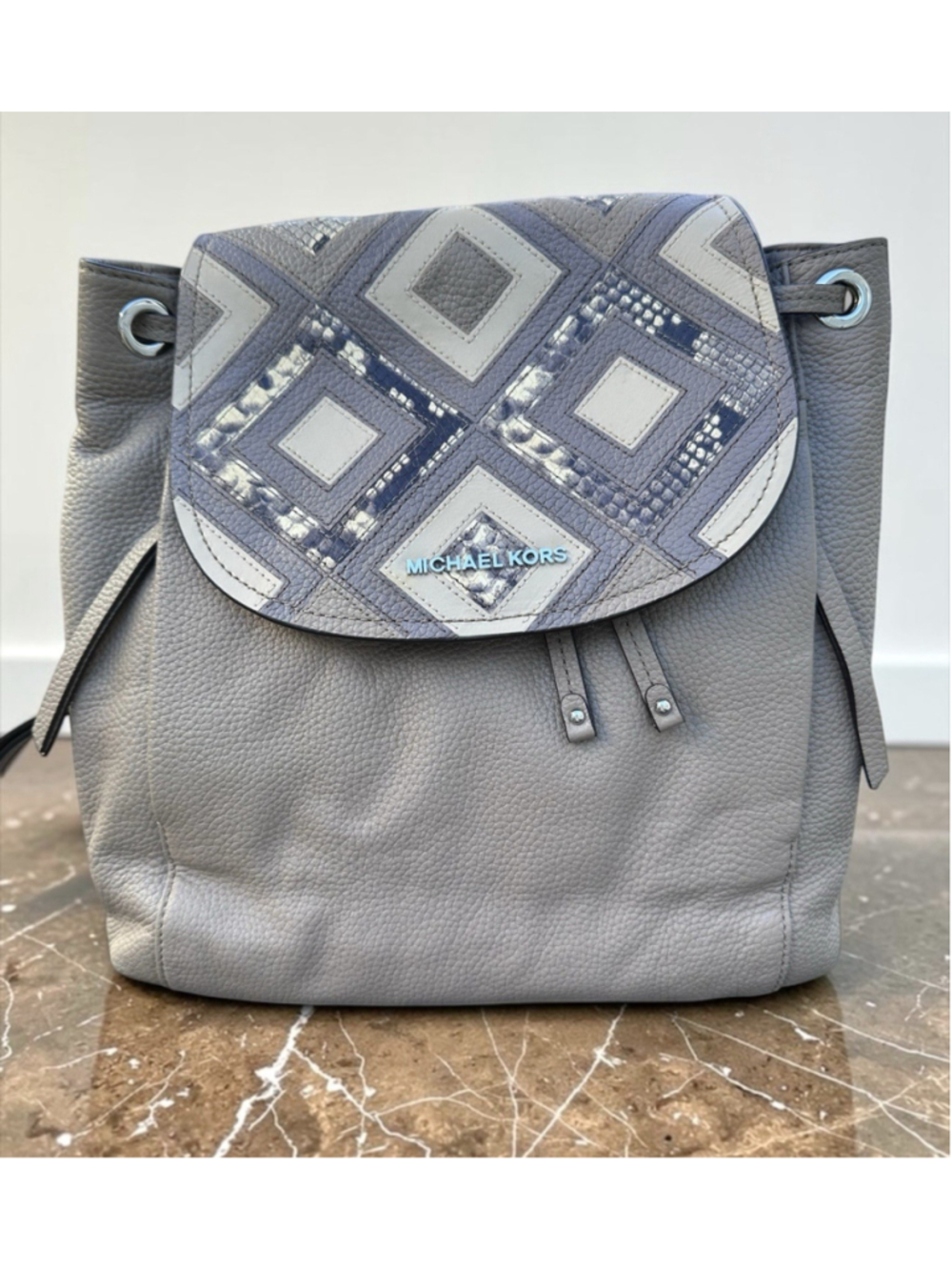 NWT Michael Kors Riley Large Pebble Leather Backpack Grey Geometric Patchwork